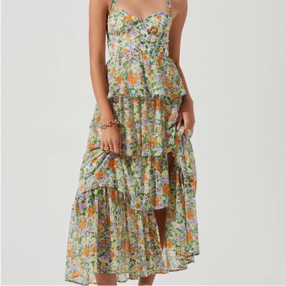 Astr the Label Midsummer Floral Tiered Midi Dress